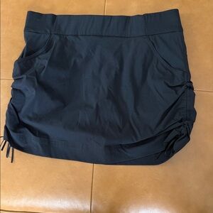 Columbia Black Athletic Skort with Side Ruched Detail